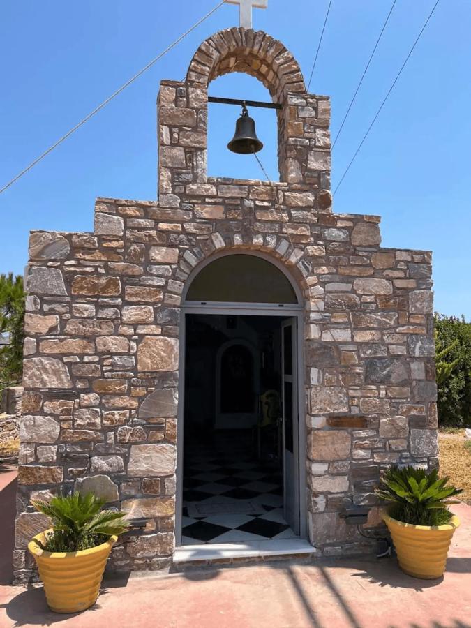 Πέτρινο Εξοχικό Σπίτι Στη Σύρο Agros  エクステリア 写真
